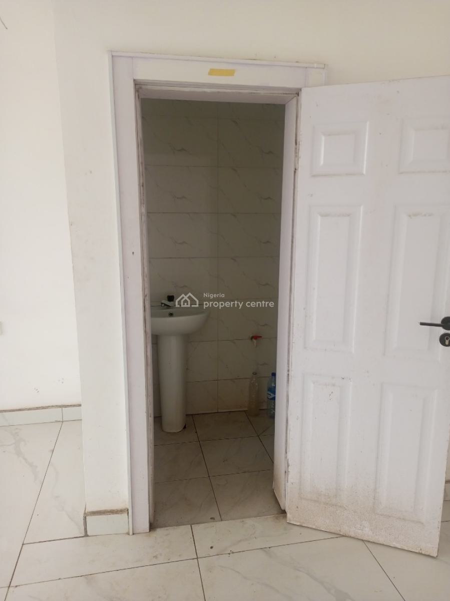 47 Square Meters Shop / Office Space, Oba Akinjobi Way, Ikeja Gra, Ikeja, Lagos, Shop for Rent