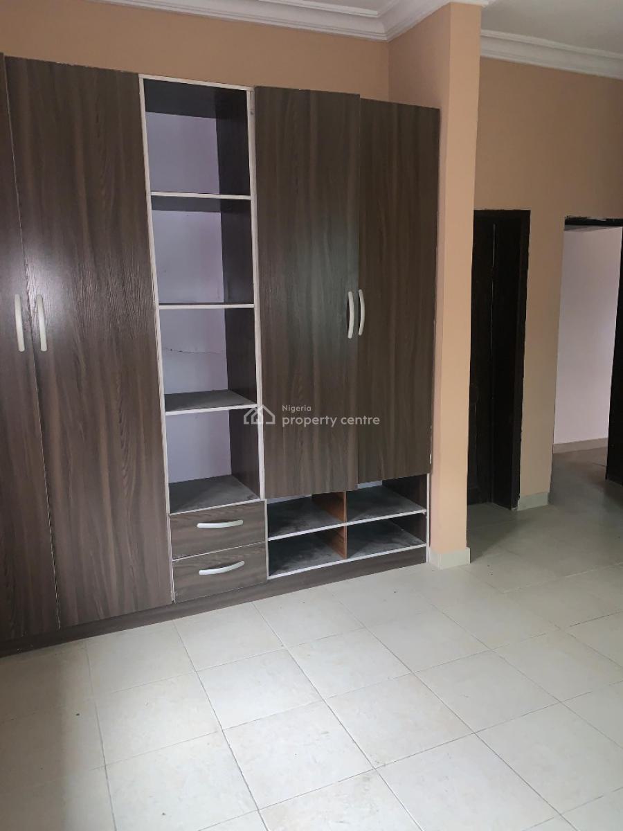 Spacious 3 Bedroom Apartment, Chevy View Estate,chevron Drive, Lekki Phase 1, Lekki, Lagos, Flat / Apartment for Rent