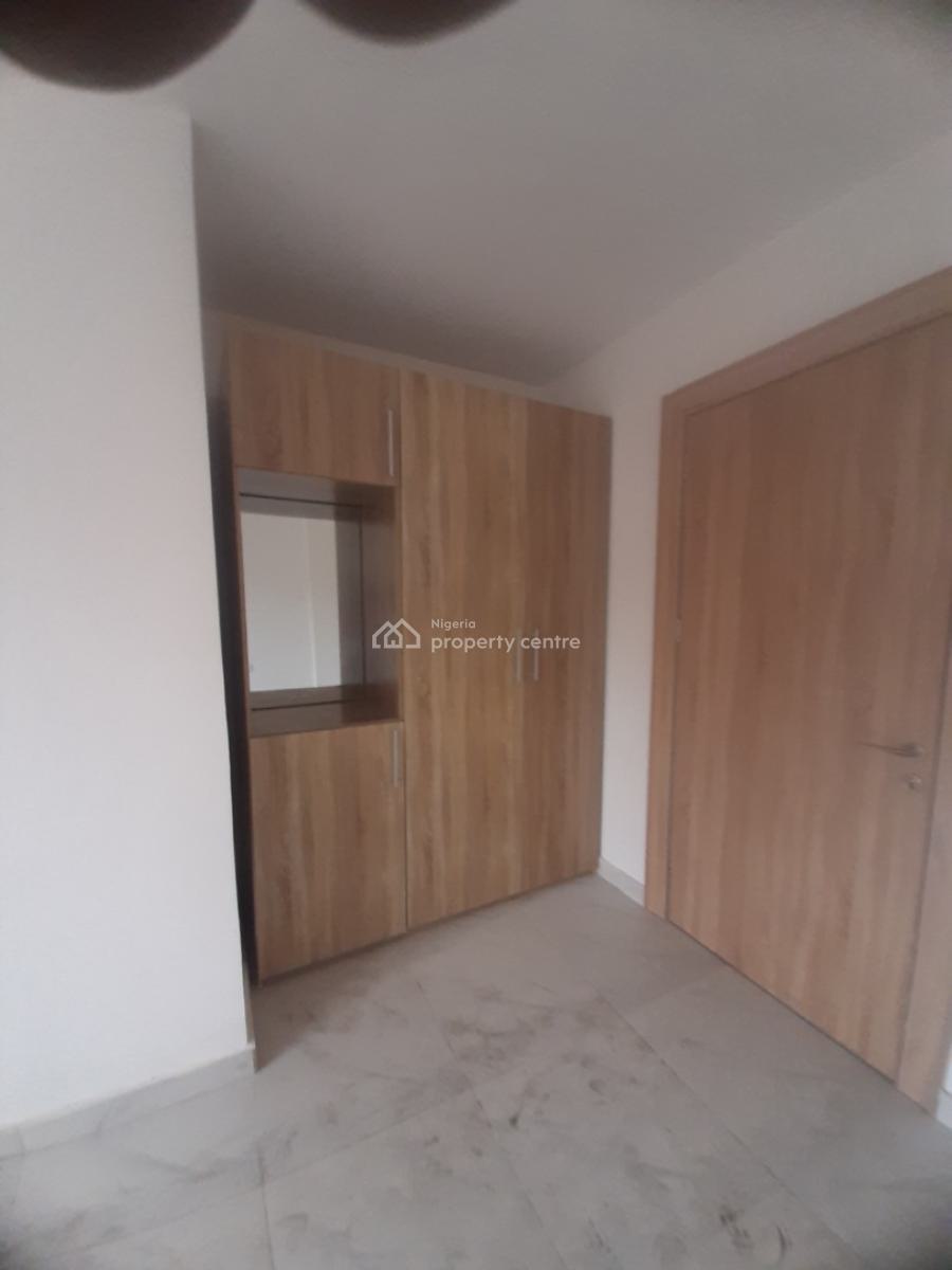 Newly Built and Serviced 3 Bedroom En-suite Flat with Fitted Kitchen,, Ikate, Lekki, Lagos, Flat / Apartment for Sale