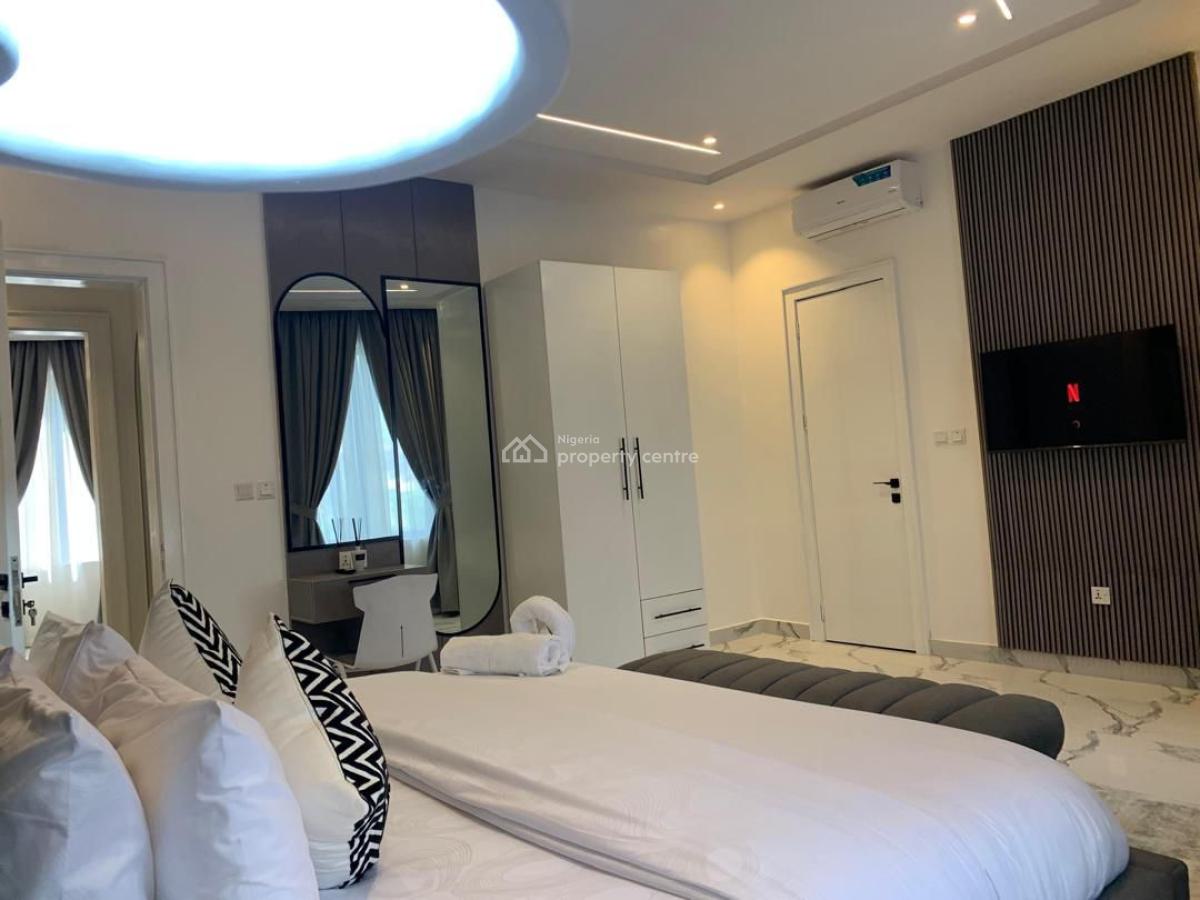 Luxury 2 Bedroom Apartment with Ps5 and Snooker Board, Jide Oki Street, Victoria Island (vi), Lagos, Flat / Apartment Short Let