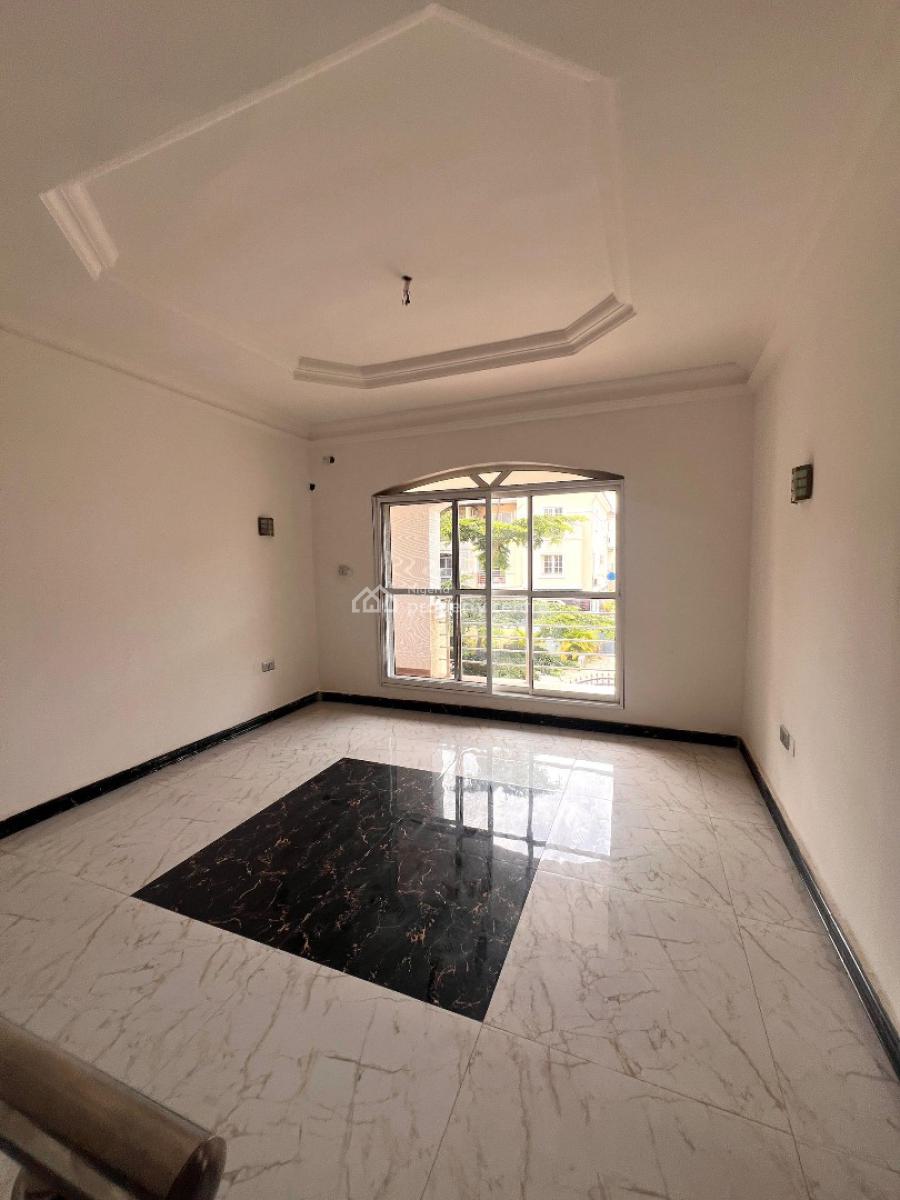 5 Bedroom Semi-detached Duplex, Guzape District, Abuja, Semi-detached Duplex for Rent