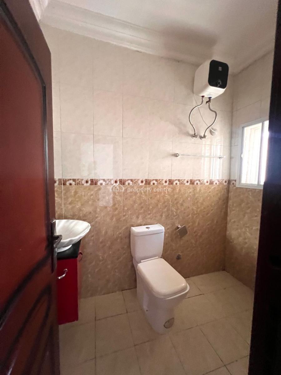 5 Bedroom Semi-detached Duplex, Guzape District, Abuja, Semi-detached Duplex for Rent