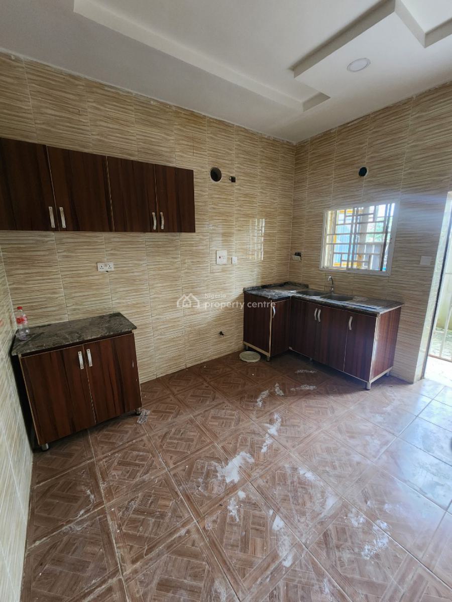 Luxury Three Bedroom Block of Flat, Dawaki District, Dawaki, Gwarinpa, Abuja, Flat / Apartment for Rent