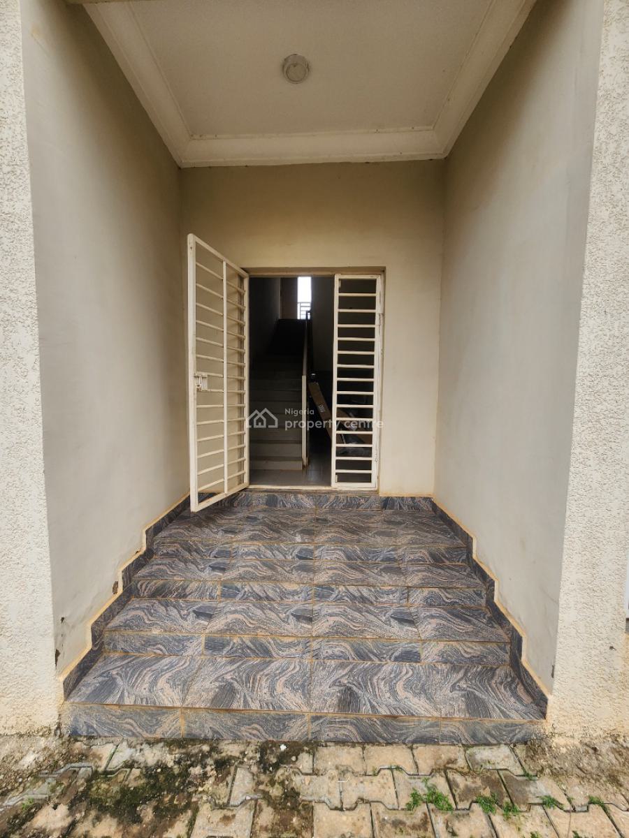 Luxury Two Bedroom Block of Flat, Dawaki District, Dawaki, Gwarinpa, Abuja, Flat / Apartment for Rent