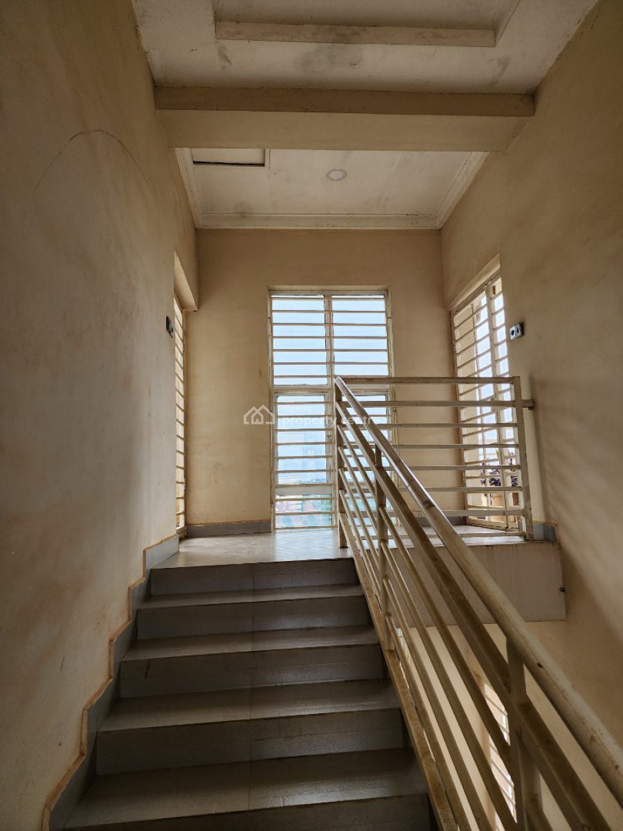 Luxury Two Bedroom Block of Flat, Dawaki District, Dawaki, Gwarinpa, Abuja, Flat / Apartment for Rent