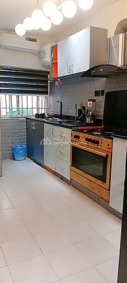 Luxurious Holiday 3bedroom Duplex, Ikeja Gra, Ikeja, Lagos, Flat / Apartment Short Let
