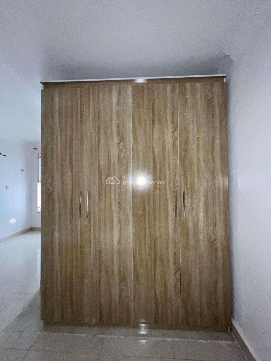 3 Bedroom Aparment, Lekki Phase One, Lekki, Lagos, Flat / Apartment for Rent