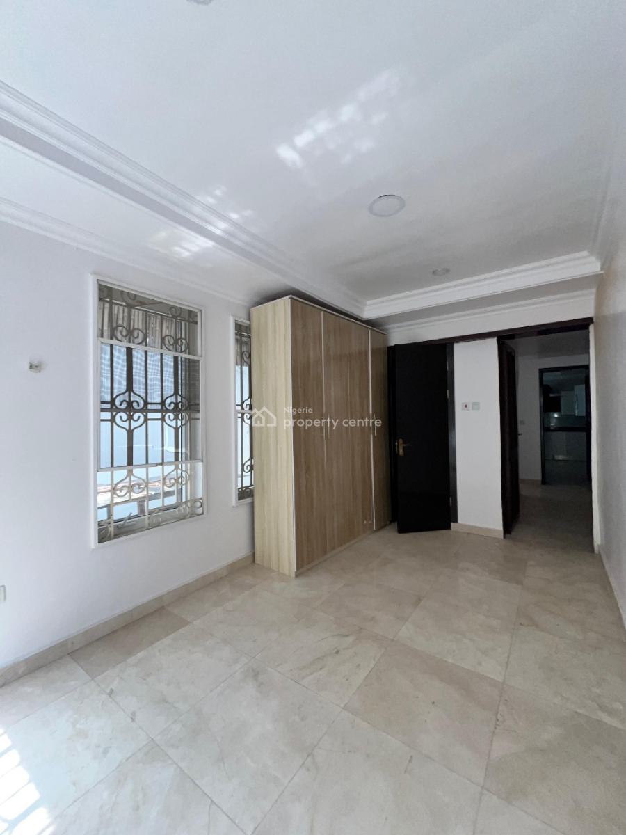 3 Bedroom Aparment, Lekki Phase One, Lekki, Lagos, Flat / Apartment for Rent