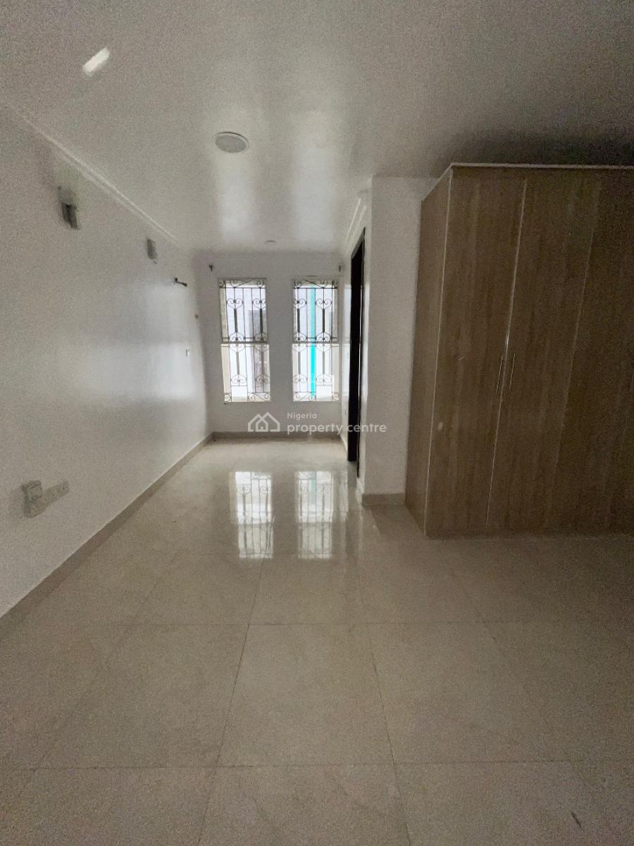 3 Bedroom Aparment, Lekki Phase One, Lekki, Lagos, Flat / Apartment for Rent