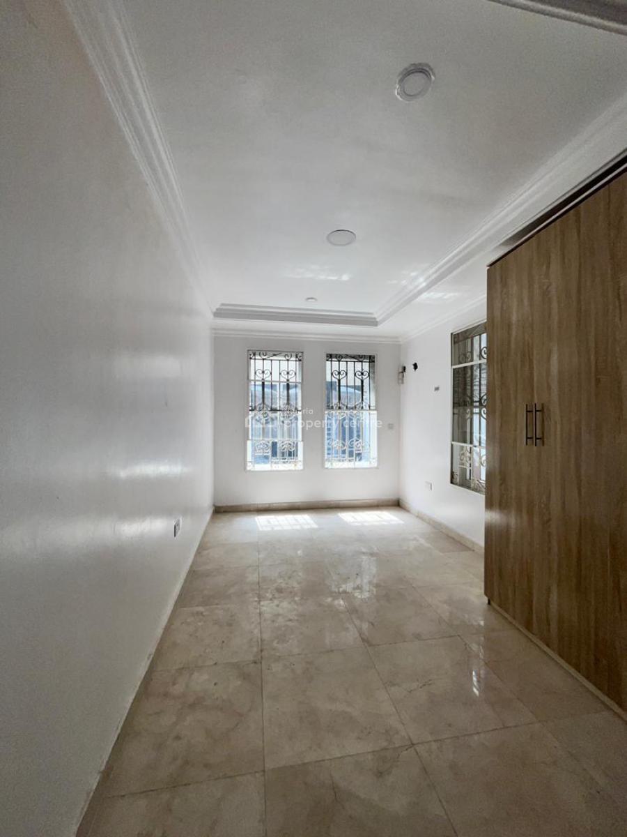 2 Bedroom Apartment, Lekki Phase 1, Lekki, Lagos, Flat / Apartment for Rent