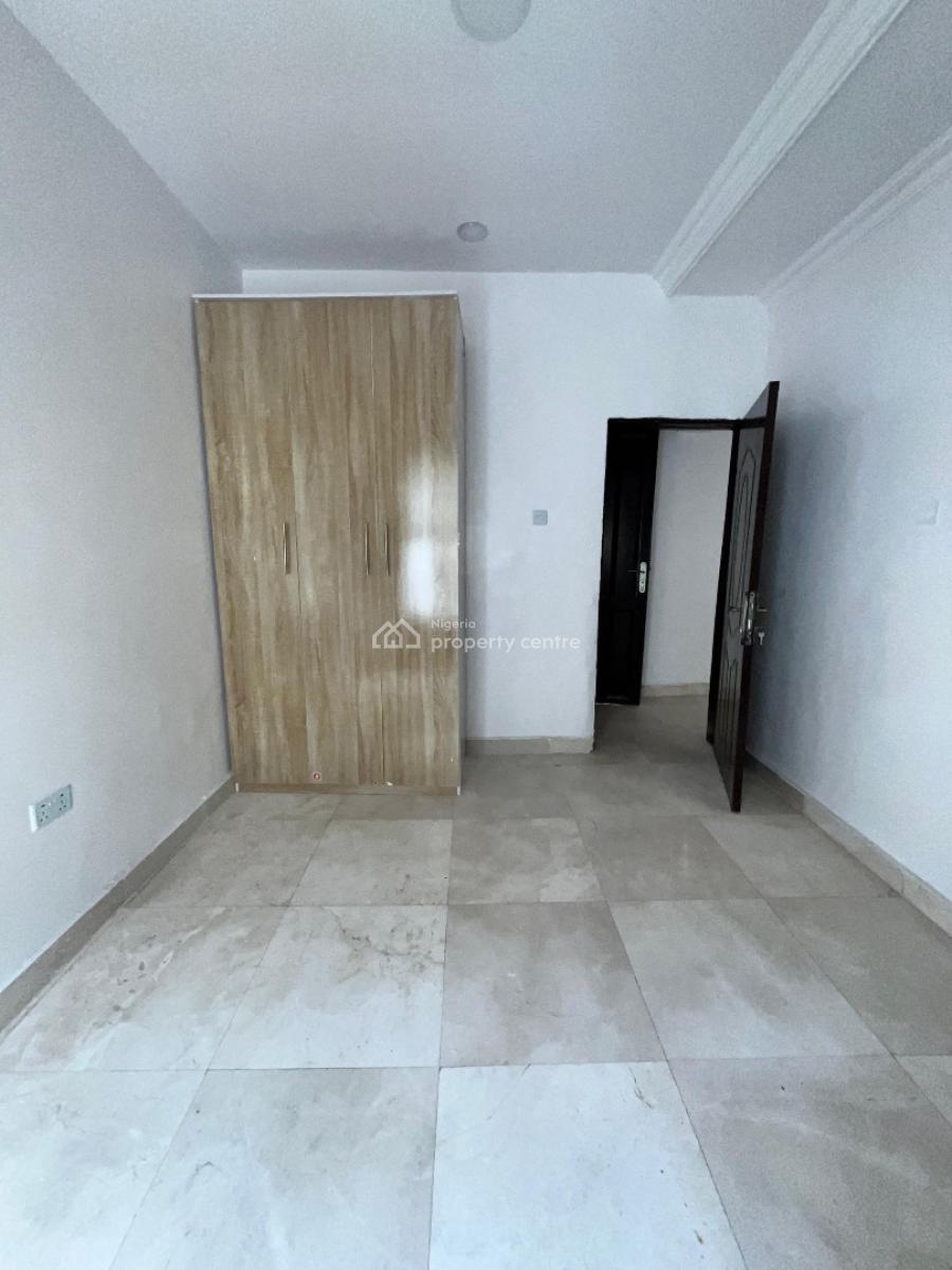 2 Bedroom Apartment, Lekki Phase 1, Lekki, Lagos, Flat / Apartment for Rent