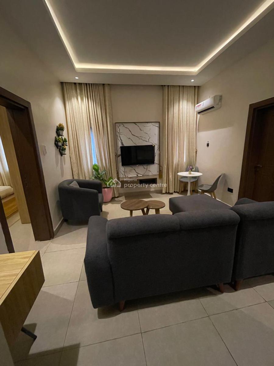 Amazing 2 Bedroom in a Serene Estate, Favourland Estate, Life Camp, Abuja, Flat / Apartment Short Let