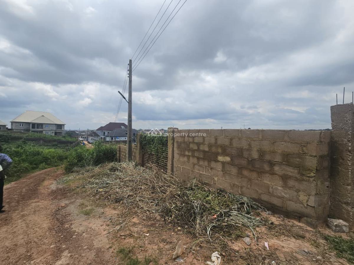 887sqm Fenced & Gated Land, Laderin Abeokuta, Abeokuta South, Ogun, Mixed-use Land for Sale