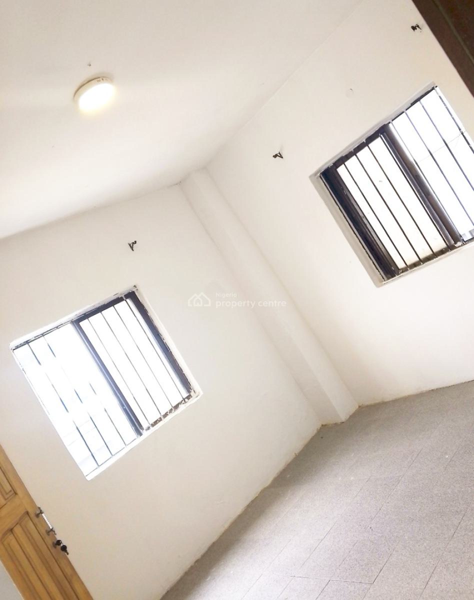 Nice and Standard 2 Bedroom Flat, Agungi, Lekki, Lagos, Flat / Apartment for Rent