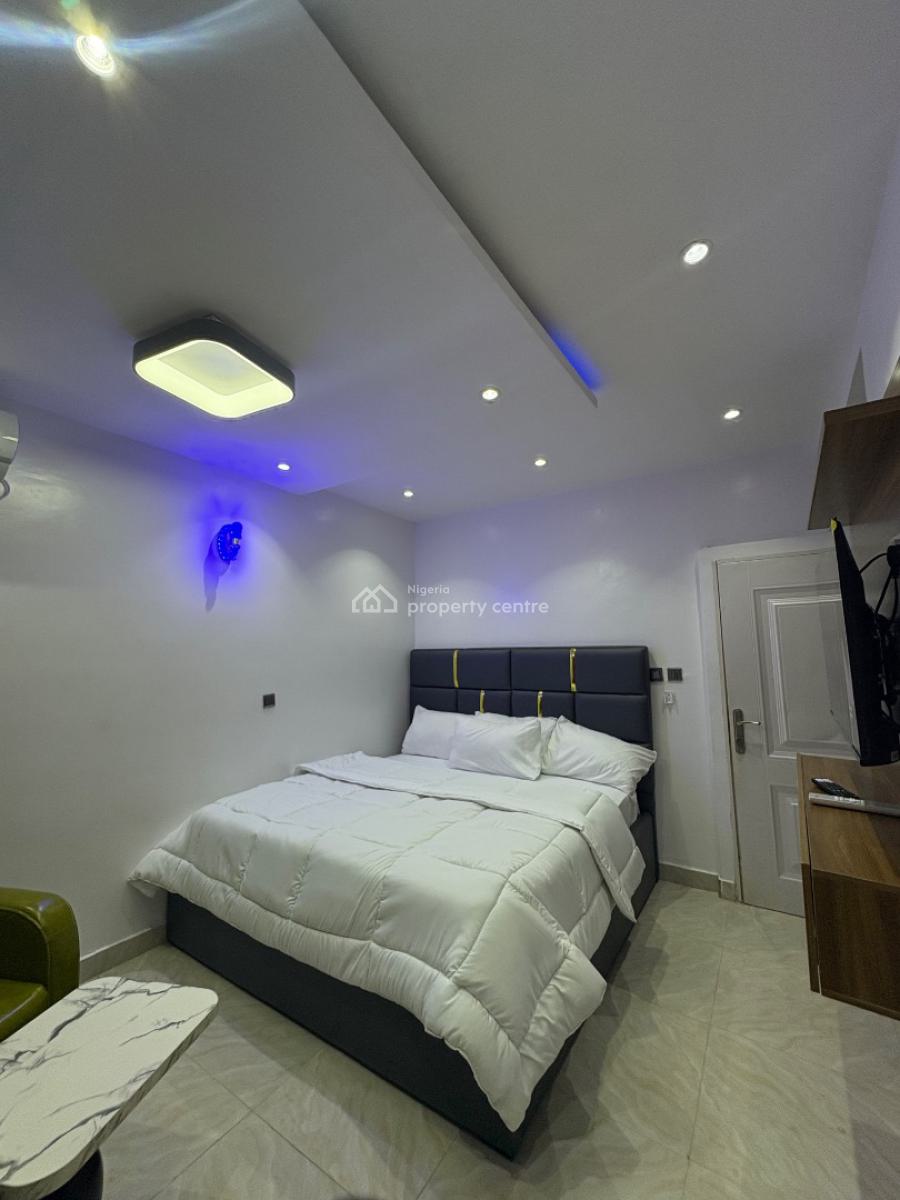 Well Spacious and Standard 4 Bedroom, Lagos Business School Axis, Sangotedo, Ajah, Lagos, Semi-detached Duplex Short Let