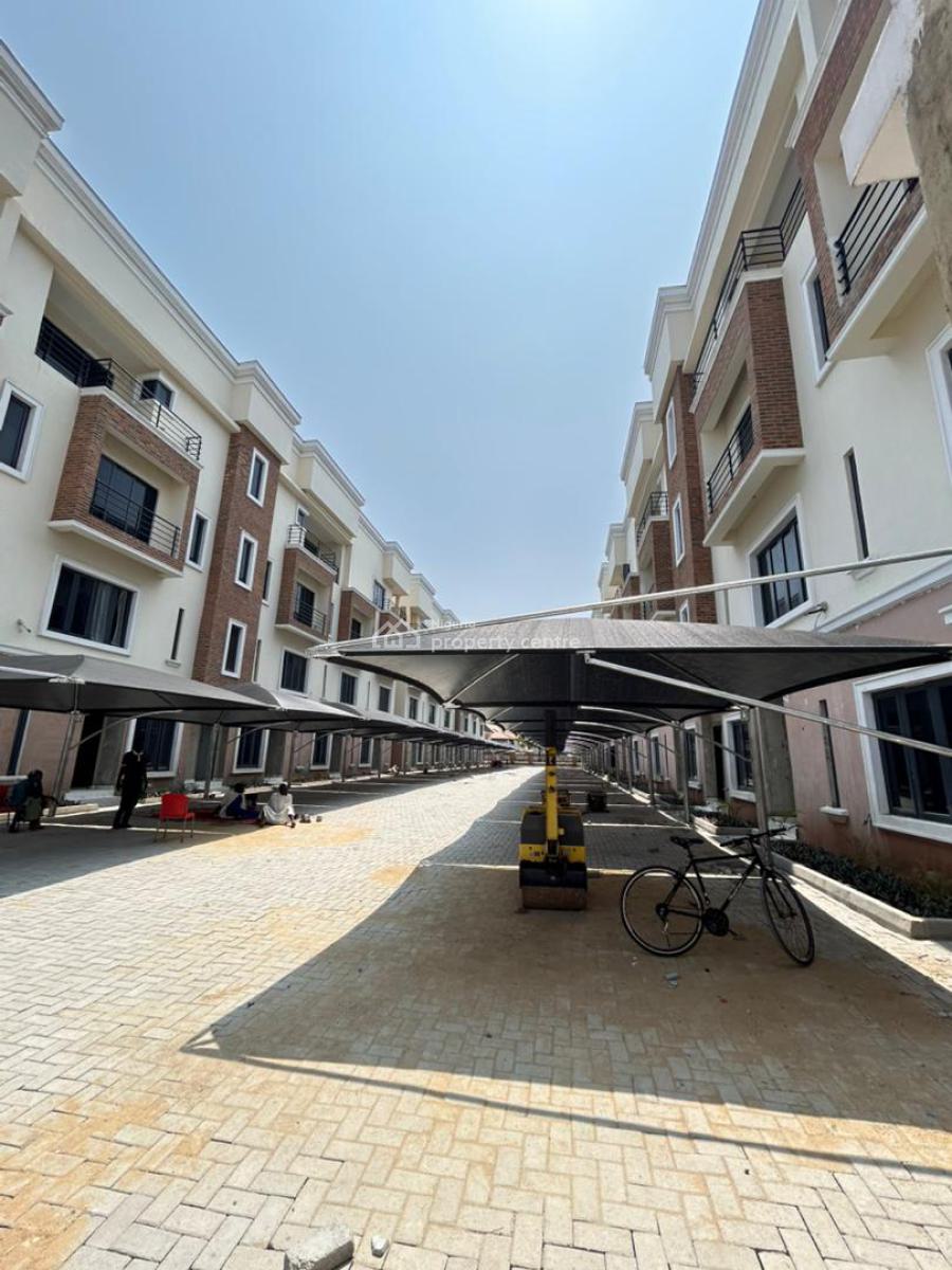 2 Bedroom Apartment with Bq, Lekki Phase 1, Lekki, Lagos, Flat / Apartment for Rent