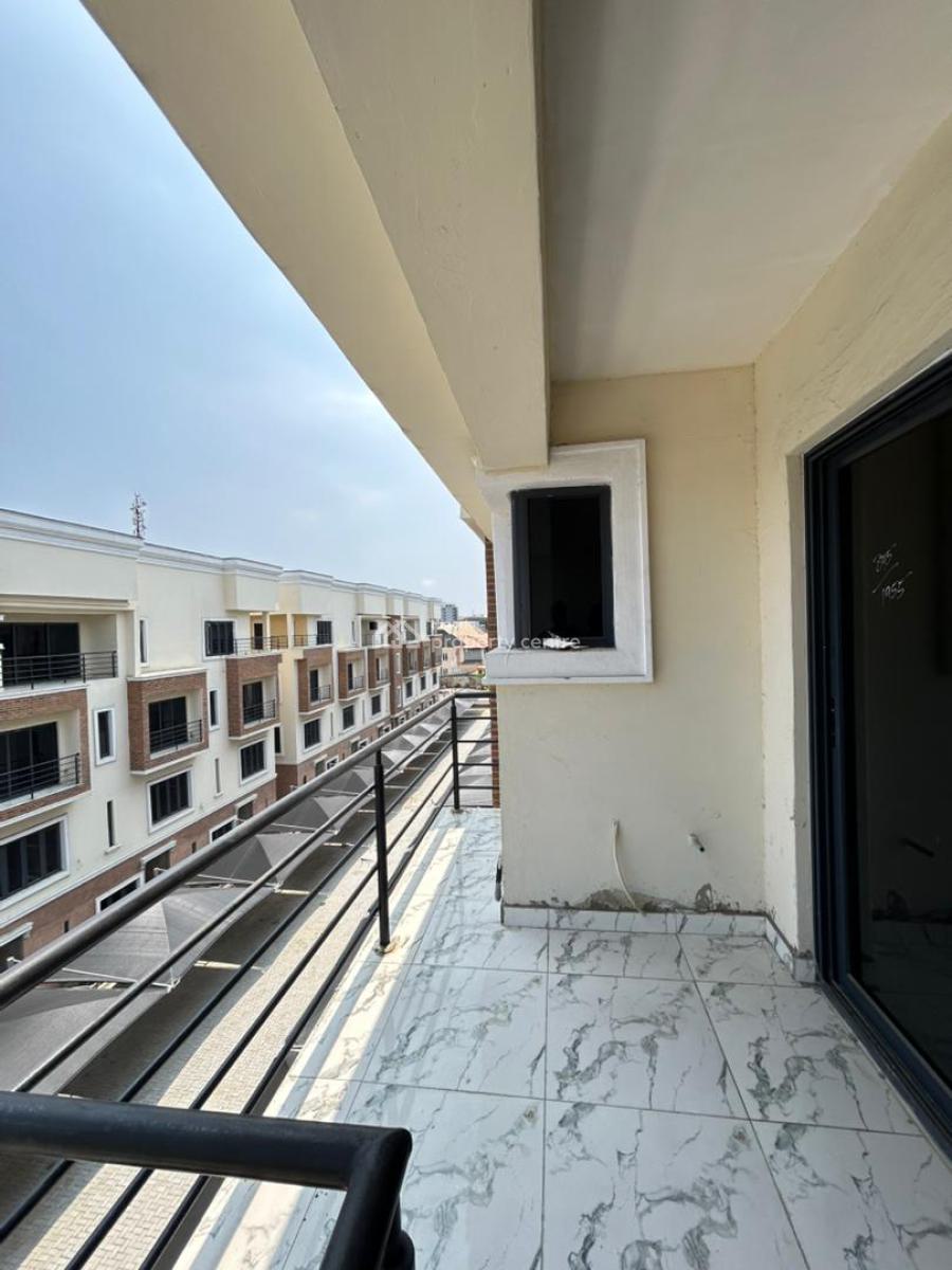 2 Bedroom Apartment with Bq, Lekki Phase 1, Lekki, Lagos, Flat / Apartment for Rent