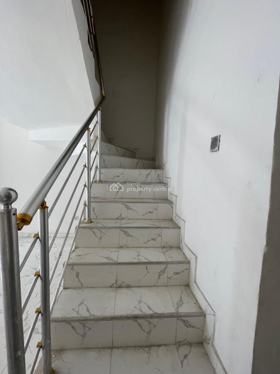 2 Bedroom Terrace Duplex, Ikota, Lekki, Lagos, Terraced Duplex for Sale