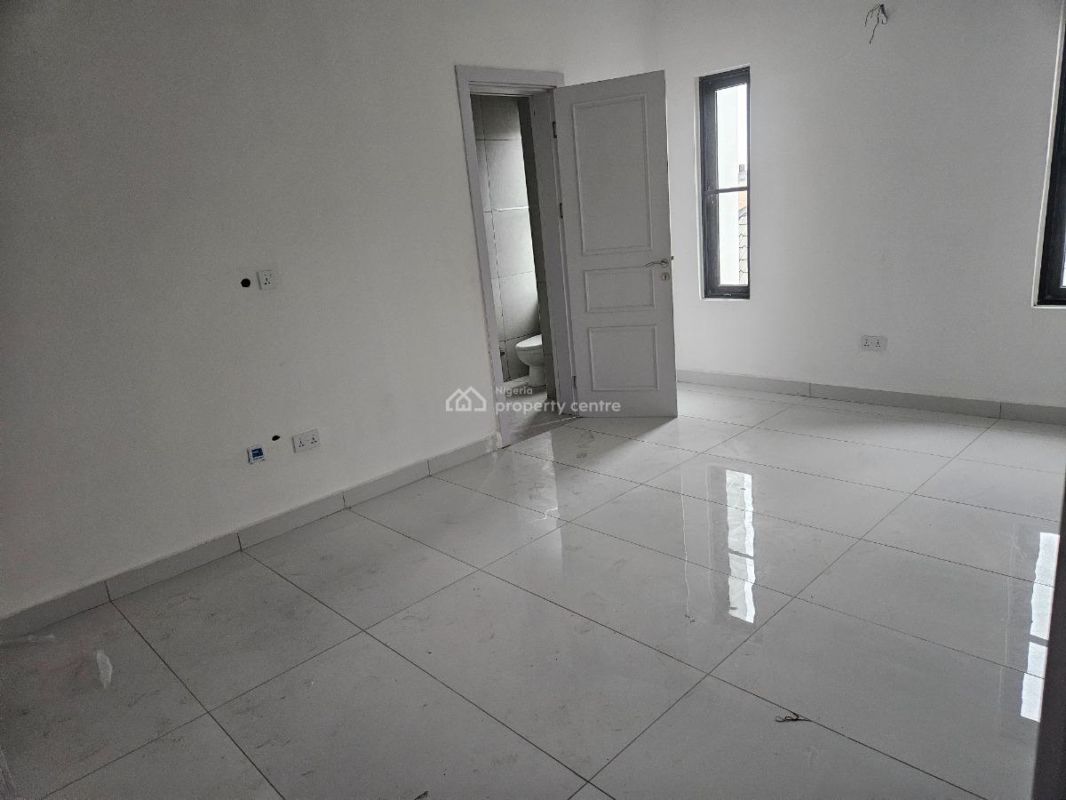 Luxury 2 Bedrooms Apartments, Nicon Town, Lekki, Lagos, Flat / Apartment for Sale