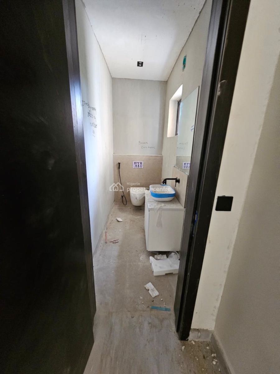 Luxurious 4 Bedroom Terraces Duplex with Bq, Obanikoro, Shomolu, Lagos, House for Sale