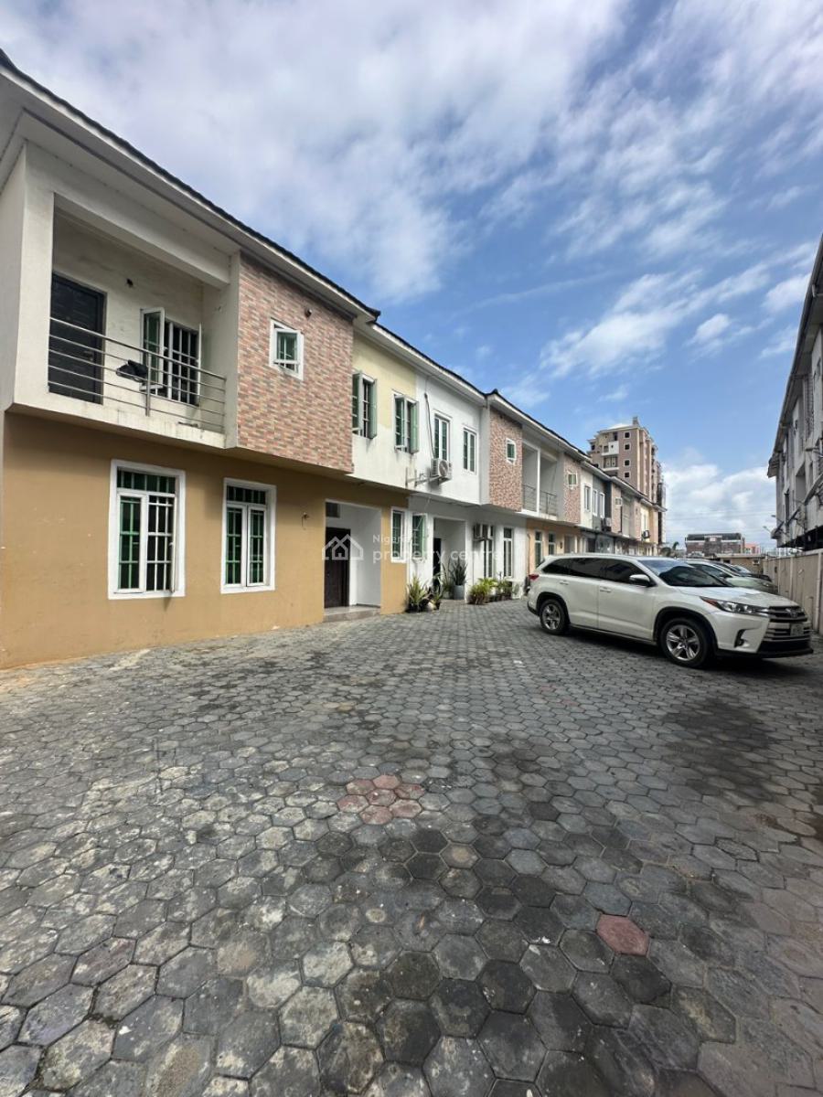 Spacious Well Maintained 2 Bed Apartment, Ikate, Lekki, Lagos, Flat / Apartment for Rent