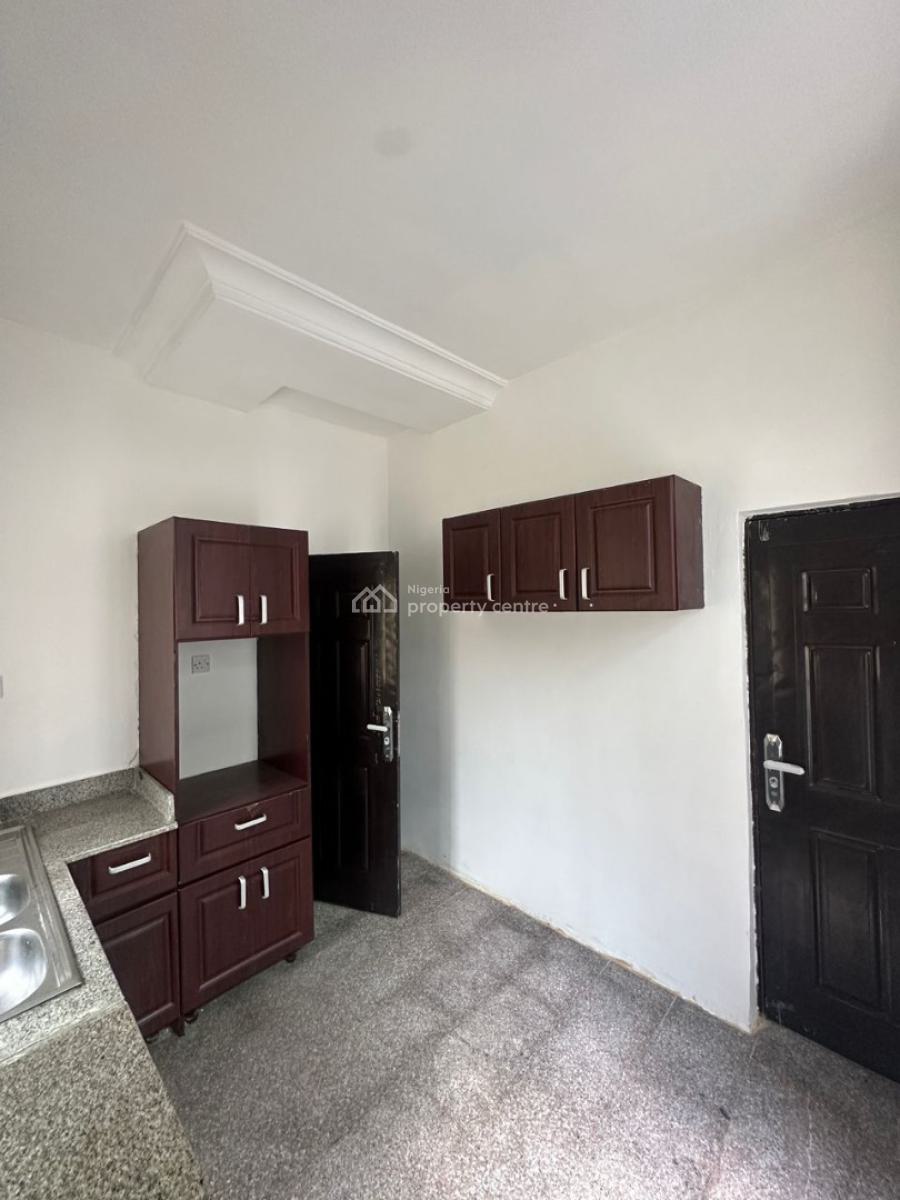 Spacious Well Maintained 2 Bed Apartment, Ikate, Lekki, Lagos, Flat / Apartment for Rent