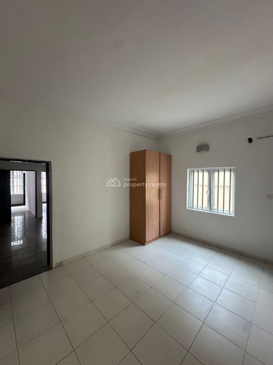 Spacious Well Maintained 2 Bed Apartment, Ikate, Lekki, Lagos, Flat / Apartment for Rent