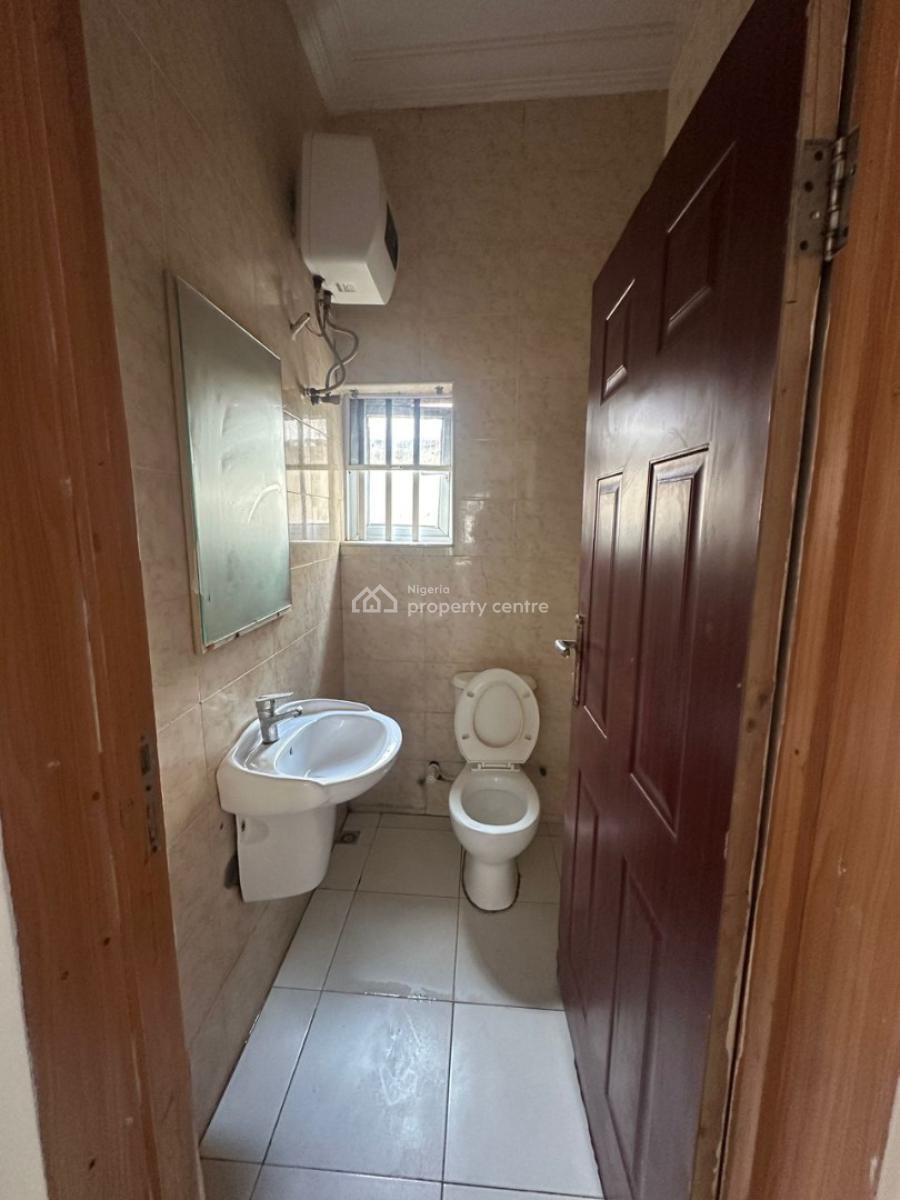 Spacious Well Maintained 2 Bed Apartment, Ikate, Lekki, Lagos, Flat / Apartment for Rent