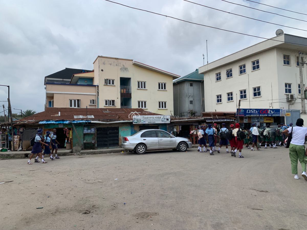 Bougalow on Full Plot of Land, Off Saint Finbarrs Road, Akoka, Yaba, Lagos, Detached Bungalow for Sale