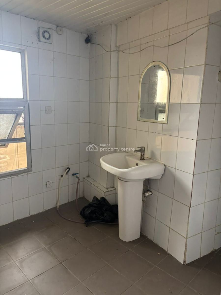 Serviced Mini Flat Upstairs, 1004 Estate, Victoria Island (vi), Lagos, Flat / Apartment for Rent