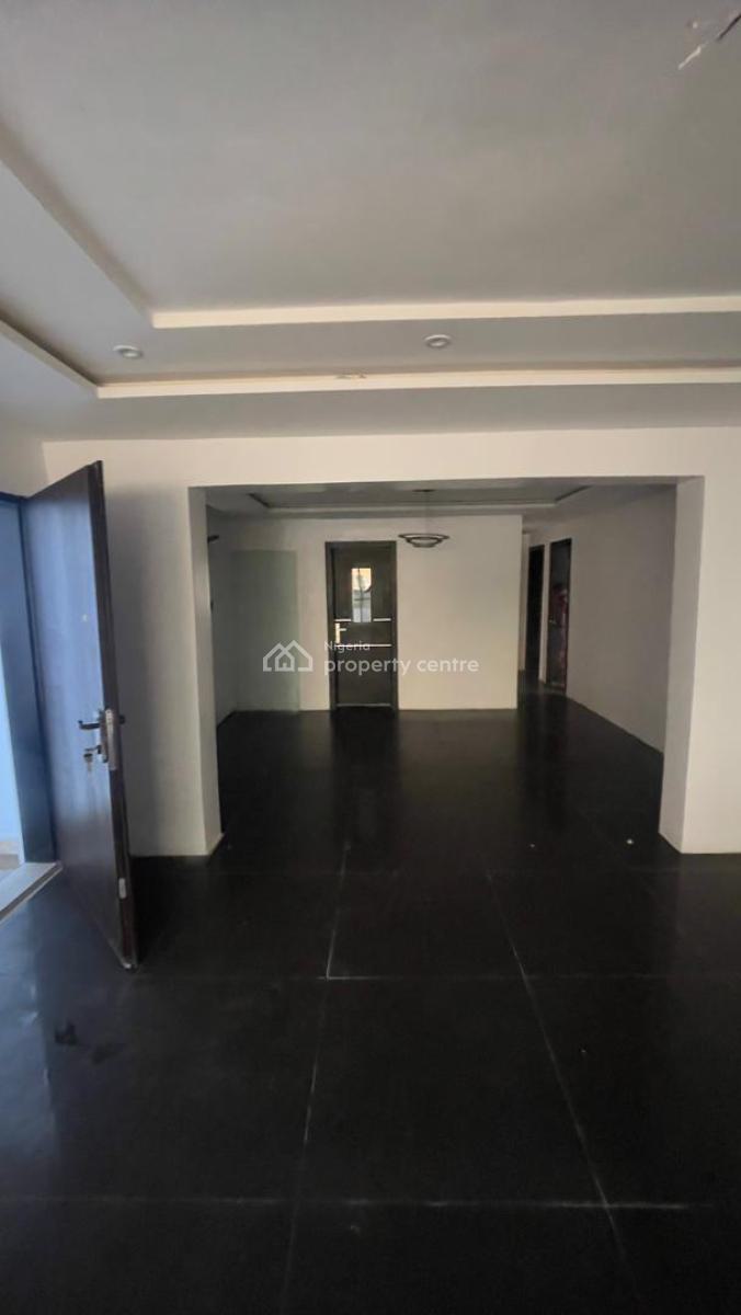 4 Units of 3 Bedroom Apartments, Lekki Phase 1, Lekki, Lagos, Flat / Apartment for Sale
