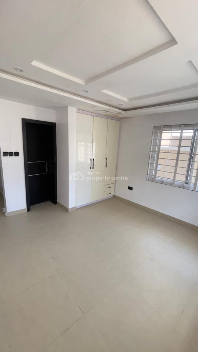 4 Units of 3 Bedroom Apartments, Lekki Phase 1, Lekki, Lagos, Flat / Apartment for Sale