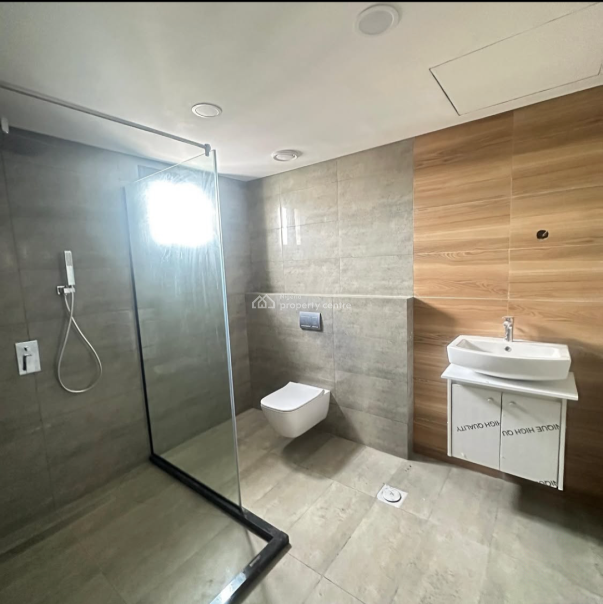 Dreamy 4 Bedroom Loft in a Serviced Court, Close to Banana Island, Ikoyi, Lagos, Flat / Apartment for Rent