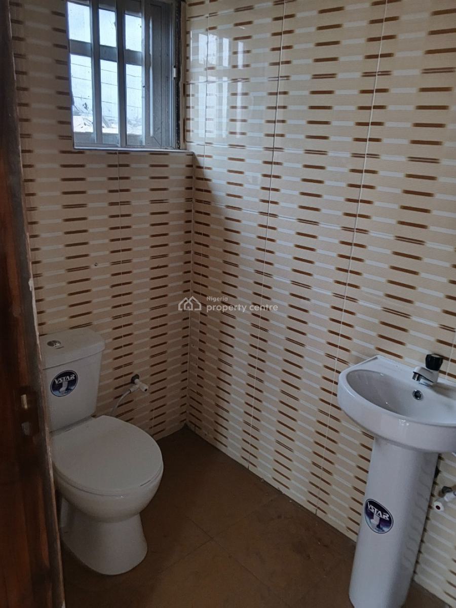 Newly Built Spacious 3 Bedroom Flat Upstairs Wardrobe Big Kitchen, Itele Close to Ayobo Lagos, Ado-odo/ota, Ogun, Flat / Apartment for Rent