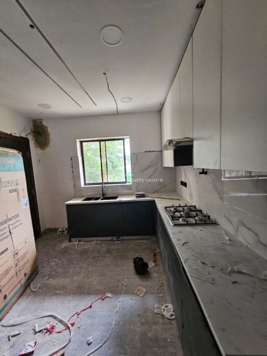 Exquisite 4 Bedroom Terrace Duplex with Bq in Serene Environment, Obanikoro, Shomolu, Lagos, Terraced Duplex for Sale