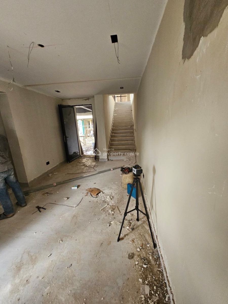 Exquisite 4 Bedroom Terrace Duplex with Bq in Serene Environment, Obanikoro, Shomolu, Lagos, Terraced Duplex for Sale