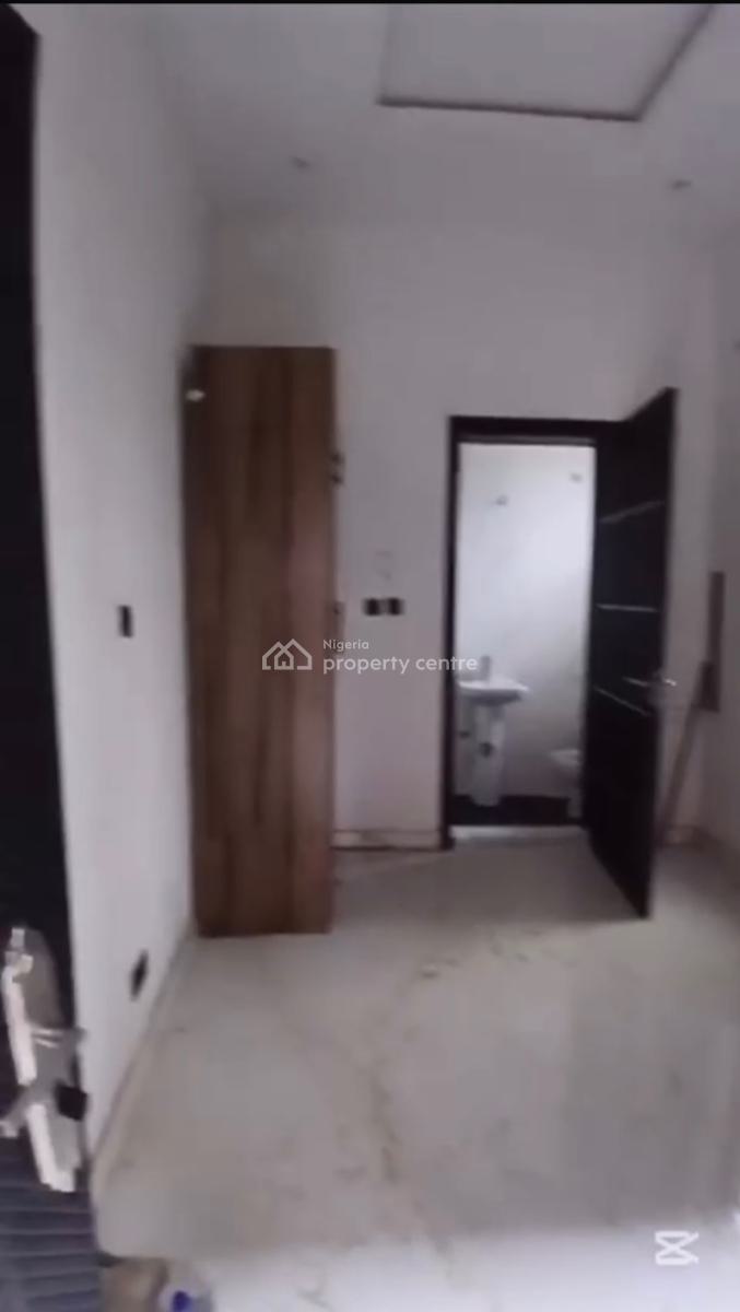 Above Is a Spacious  and Big Bq, Ado Road, Ajah, Lagos, Flat / Apartment for Rent