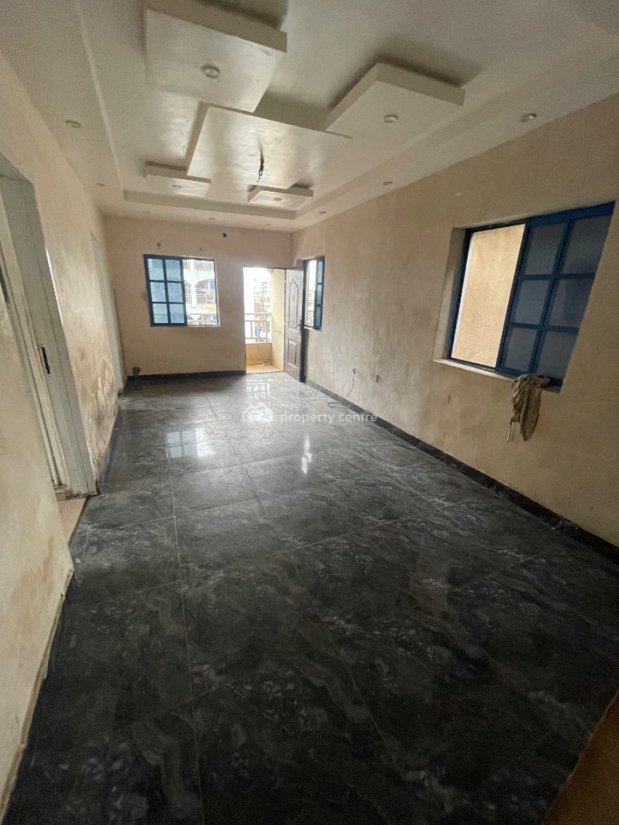 Standard and Spacious 2 Bedroom Flat, Old Yaba Road, Adekunle, Yaba, Lagos, Flat / Apartment for Rent