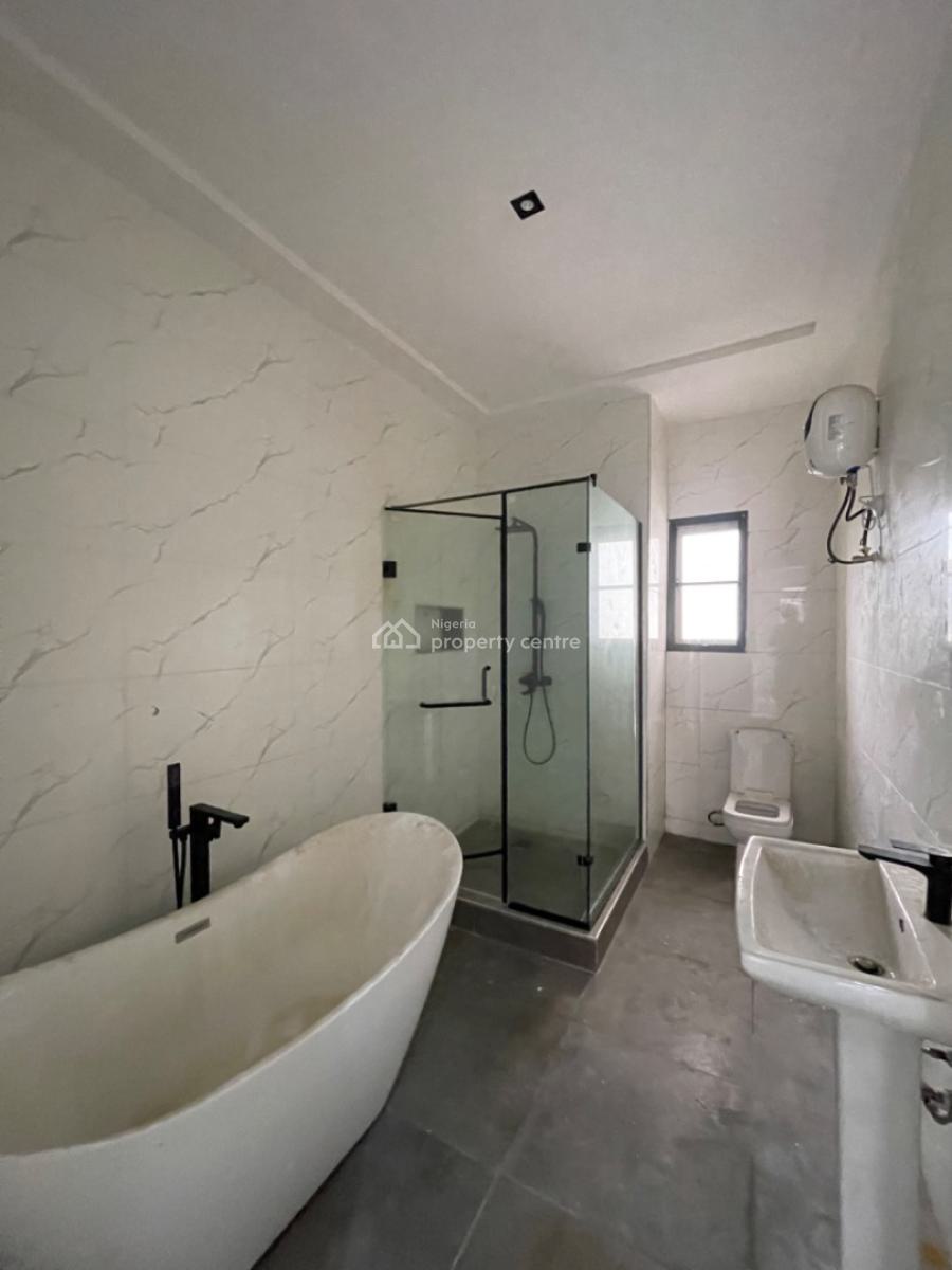 4 Bedroom Semi Detached Duplex with a Bq, Lekki Phase 1, Lekki, Lagos, Semi-detached Duplex for Rent