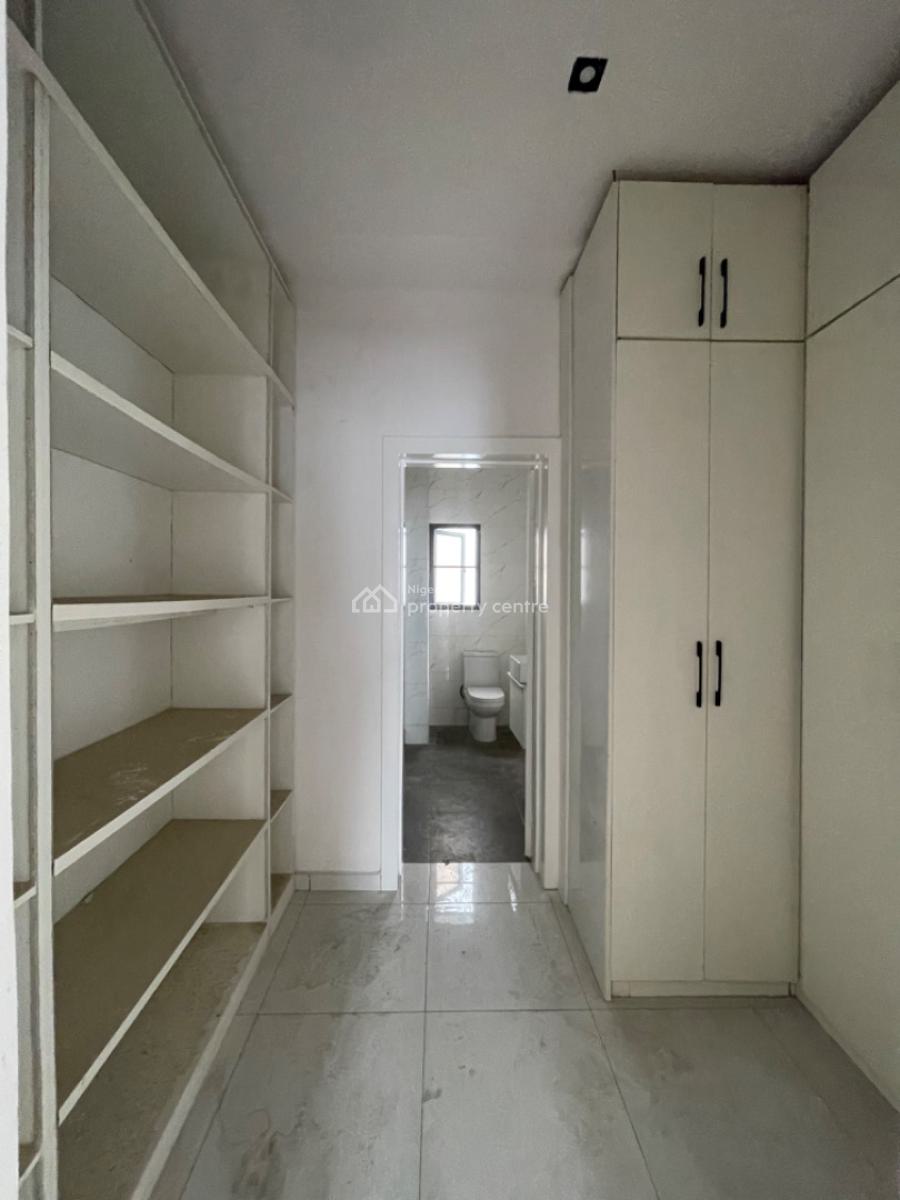 4 Bedroom Semi Detached Duplex with a Bq, Lekki Phase 1, Lekki, Lagos, Semi-detached Duplex for Rent