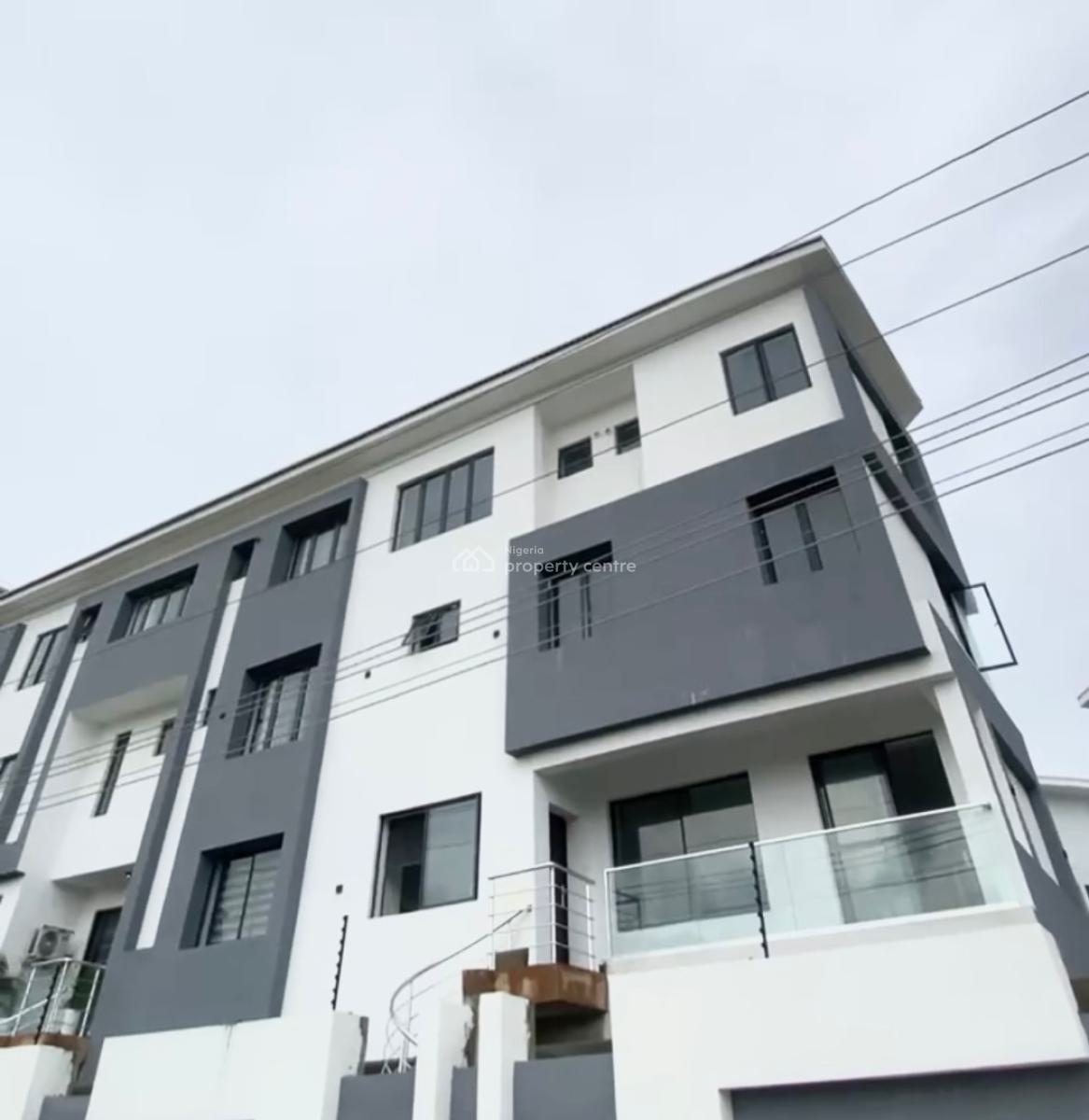 Expansive 4 Bedroom Townhouse in a New Estate, Off Freedom Way, Lekki Phase 1, Lekki, Lagos, House for Rent