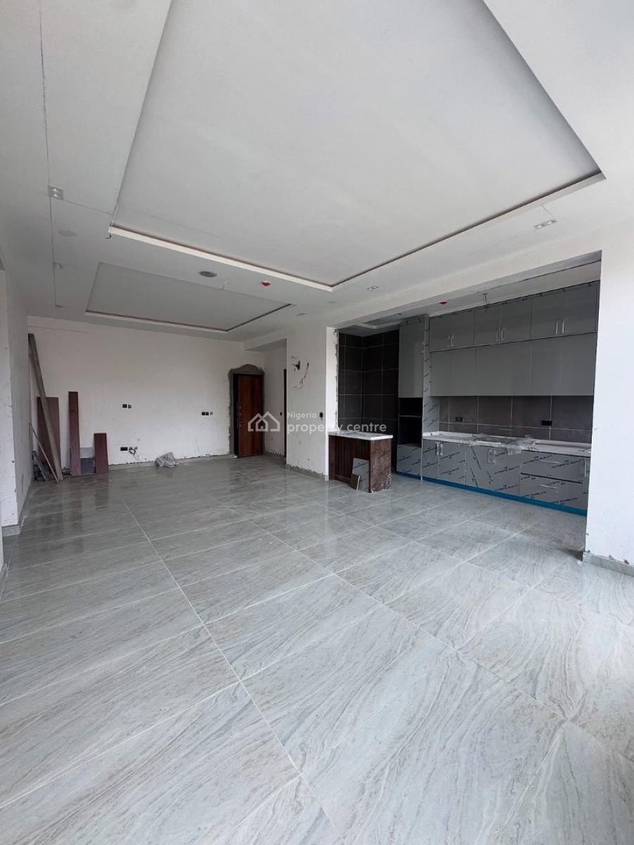 Beautifully Built 2 Bedroom Apartment with Pool, Gym & Elevator, Lekki Phase 1, Lekki, Lagos, Flat / Apartment for Sale