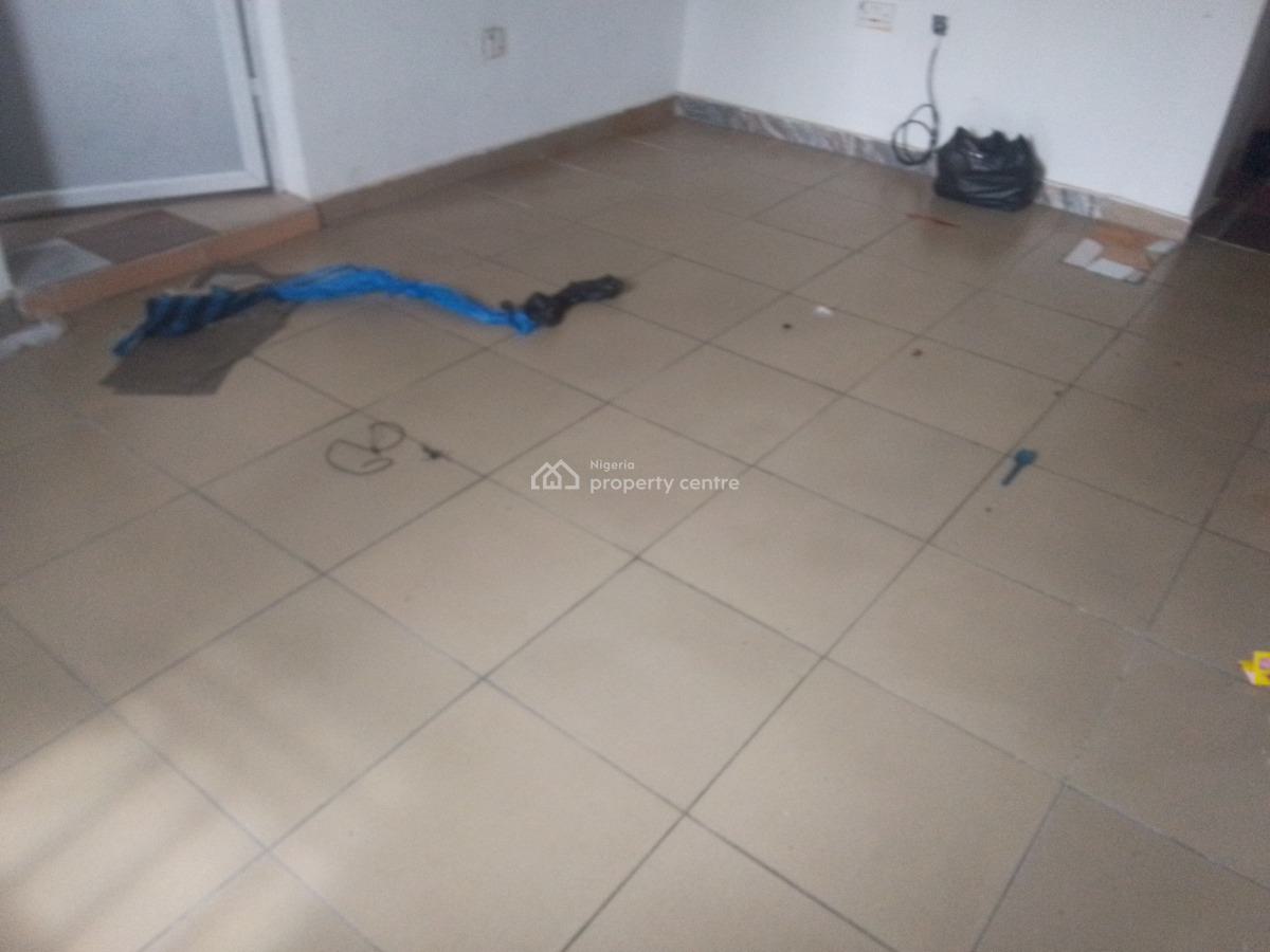 Spacious Luxury Selfcon with Excellent Features, Muniru Street, Ogombo, Ajah, Lagos, Self Contain (single Rooms) for Rent