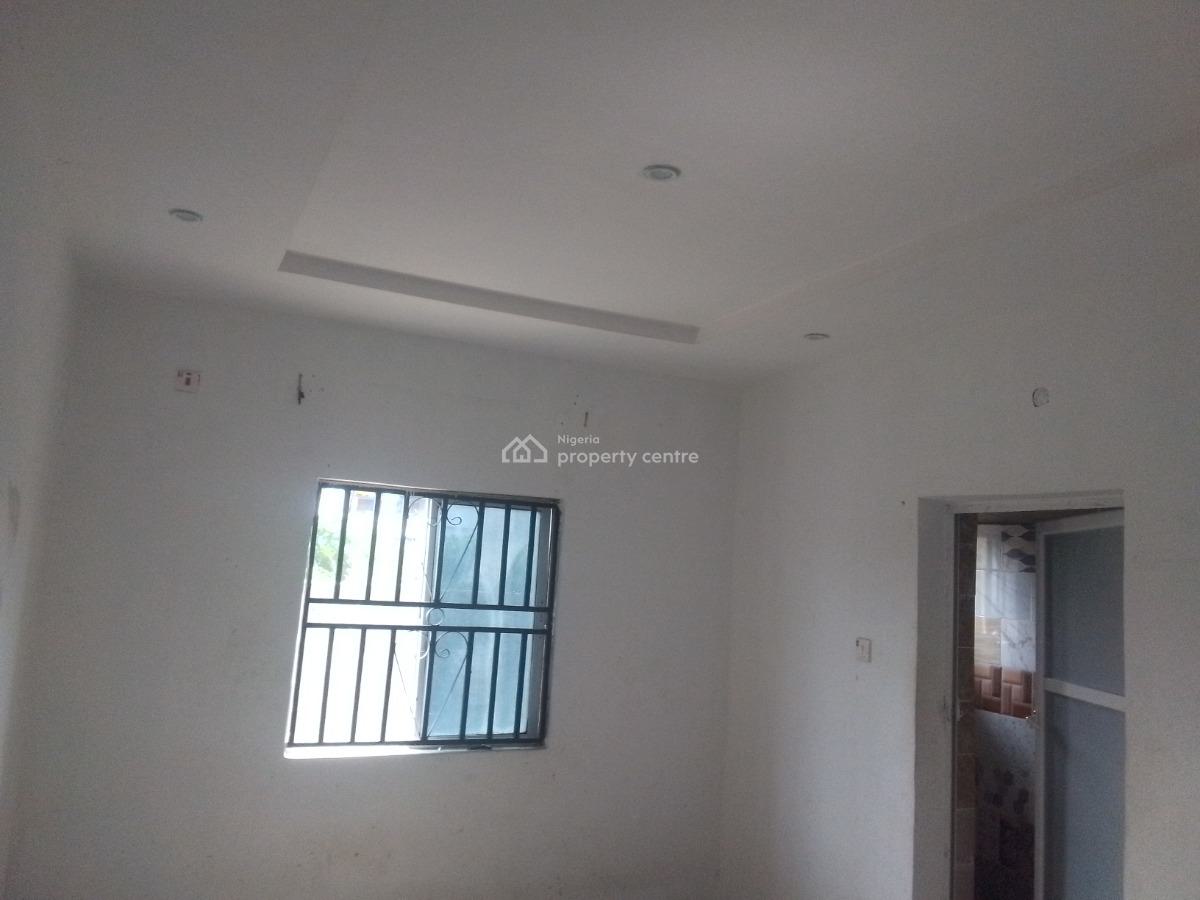Spacious Luxury Selfcon with Excellent Features, Muniru Street, Ogombo, Ajah, Lagos, Self Contain (single Rooms) for Rent