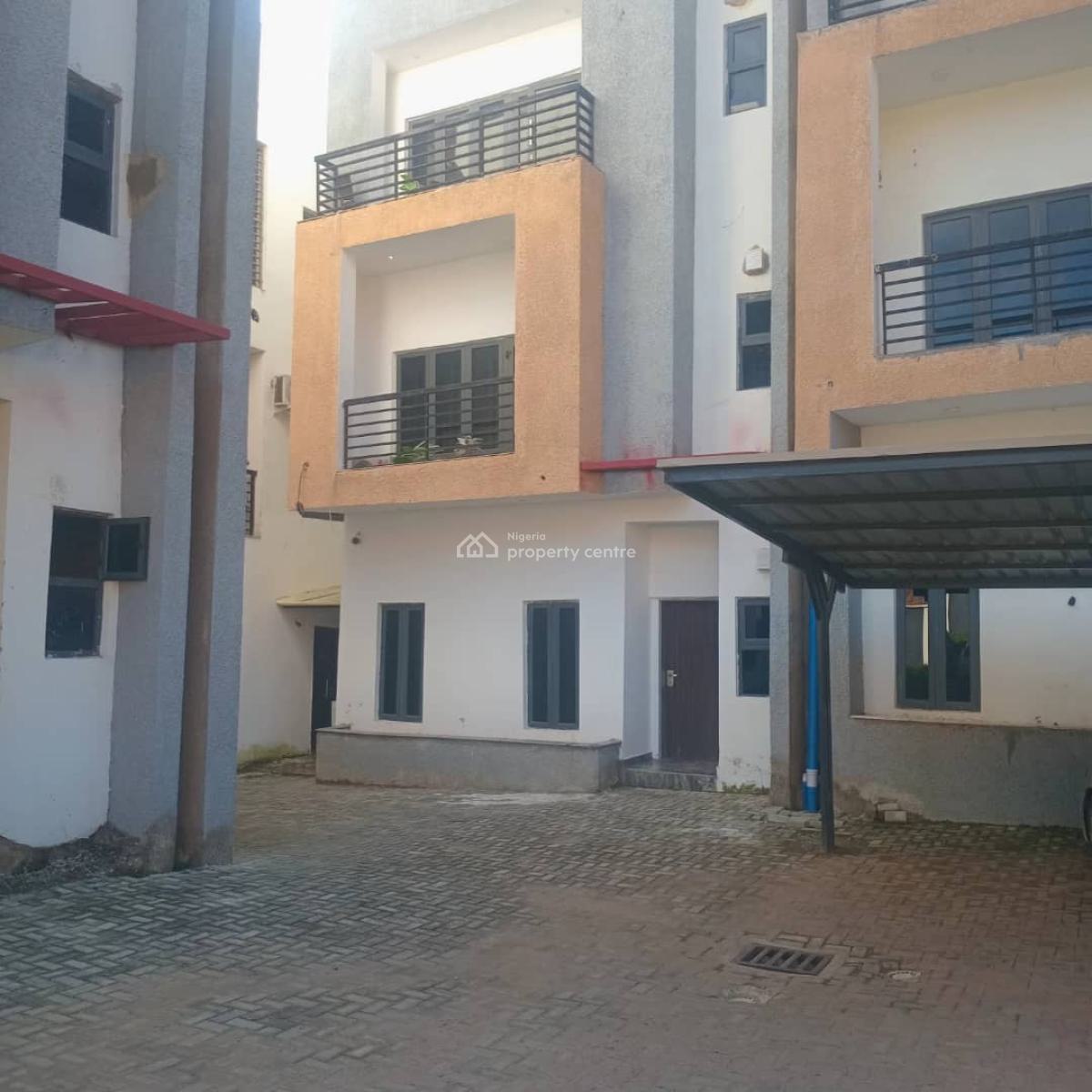 3 Bedroom Block of Apartment, Guzape District, Abuja, Flat / Apartment for Rent