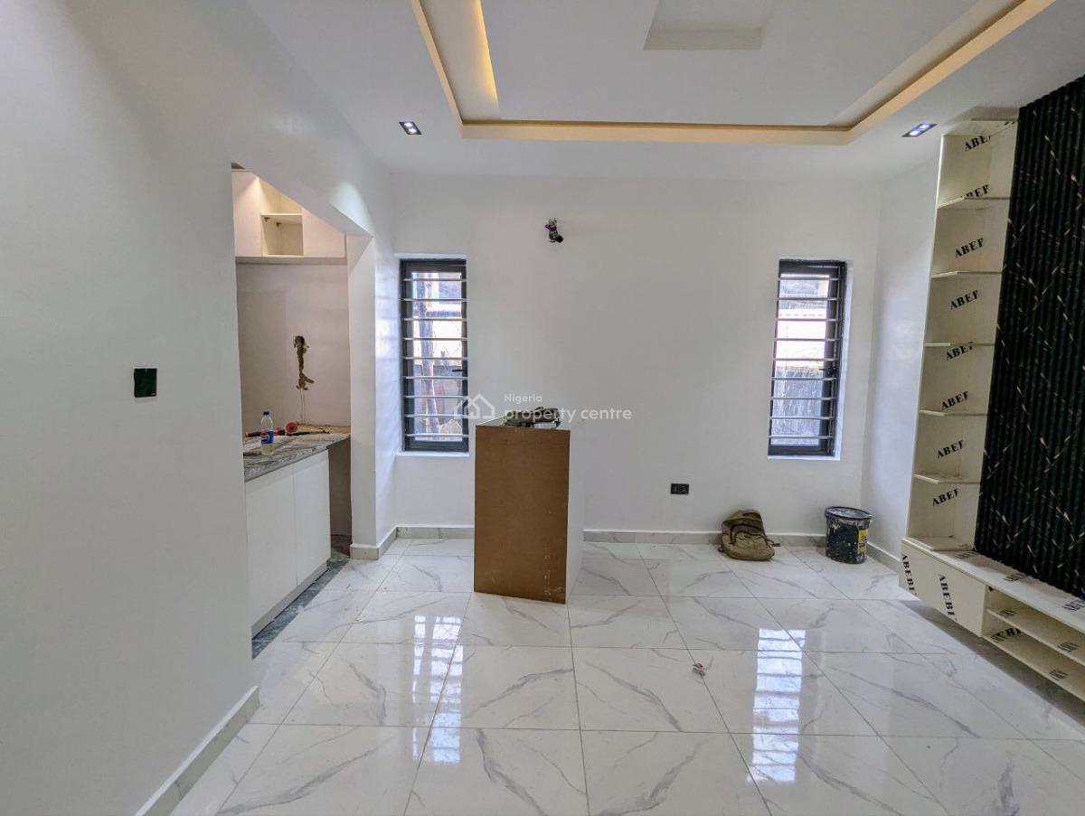 Open Plan 1 Bedroom Apartment in a Gated Area, Off Spg Road, Ologolo, Igbo Efon, Lekki, Lagos, Flat / Apartment for Sale