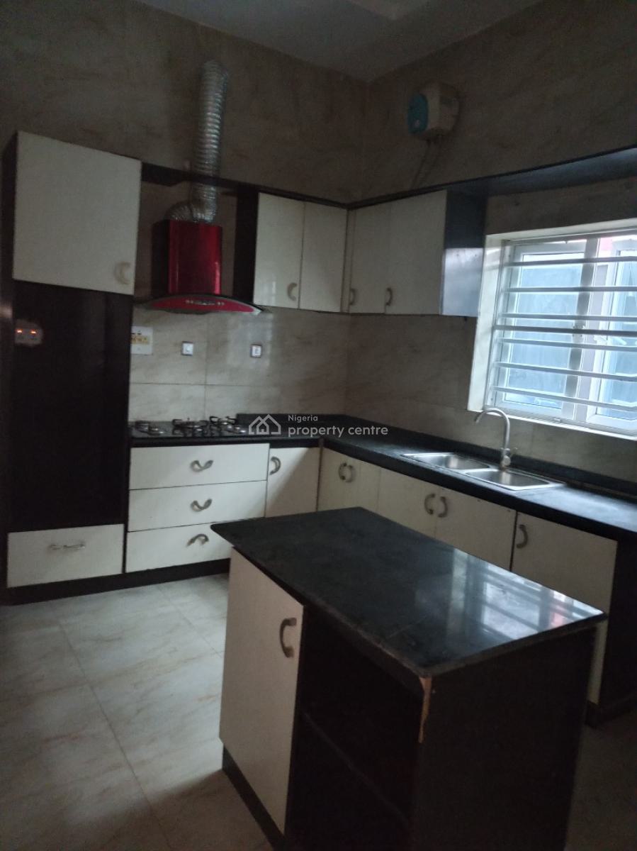 4 Bedroom Duplex Secured Estate, Ikota, Lekki, Lagos, Semi-detached Duplex for Rent