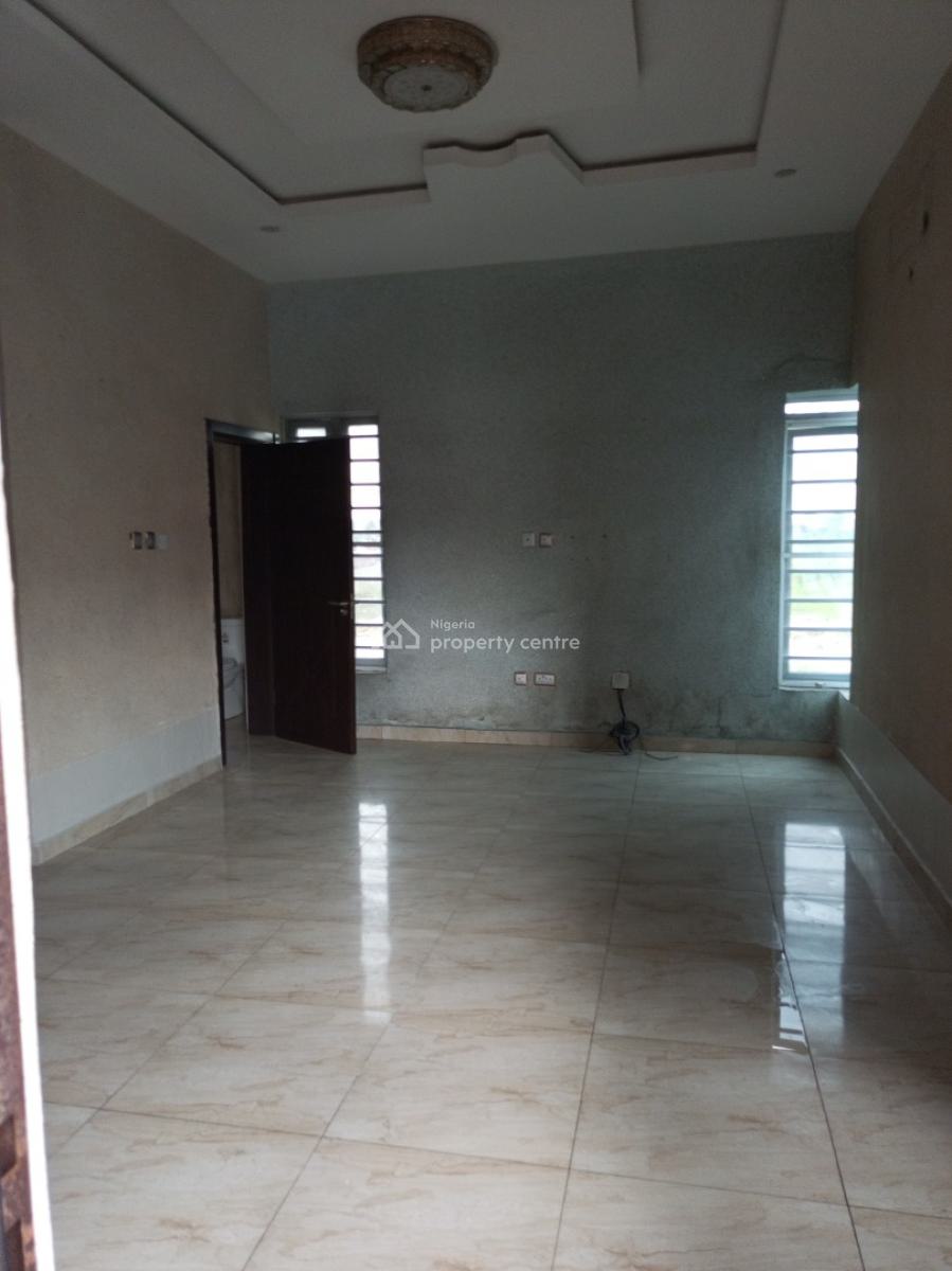 4 Bedroom Duplex Secured Estate, Ikota, Lekki, Lagos, Semi-detached Duplex for Rent