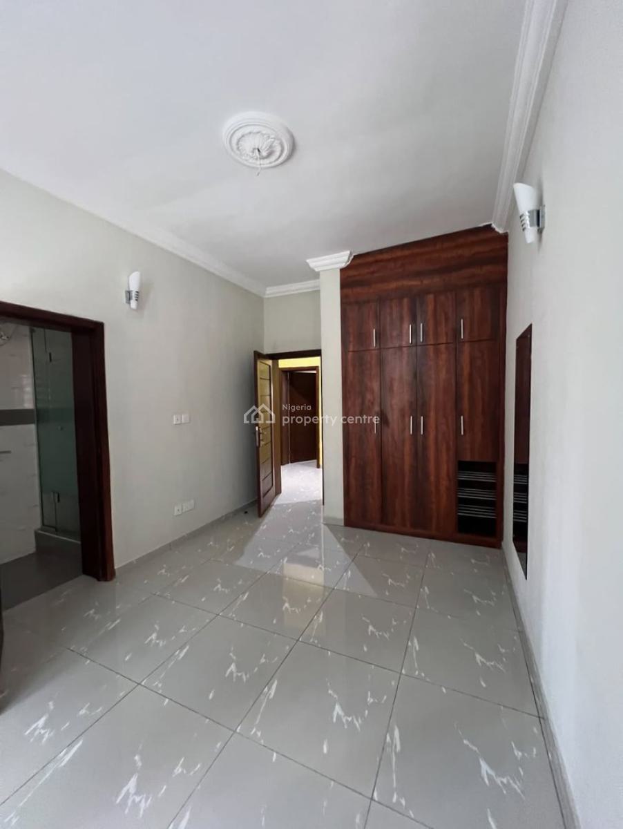 3 𝐁𝐄𝐃𝐑𝐎𝐎𝐌 𝐀𝐏𝐀𝐑𝐓𝐌𝐄𝐍𝐓 𝐖𝐈𝐓𝐇 𝐀 𝐁𝐐, Lekki Phase 1, Lekki, Lagos, Flat / Apartment for Rent