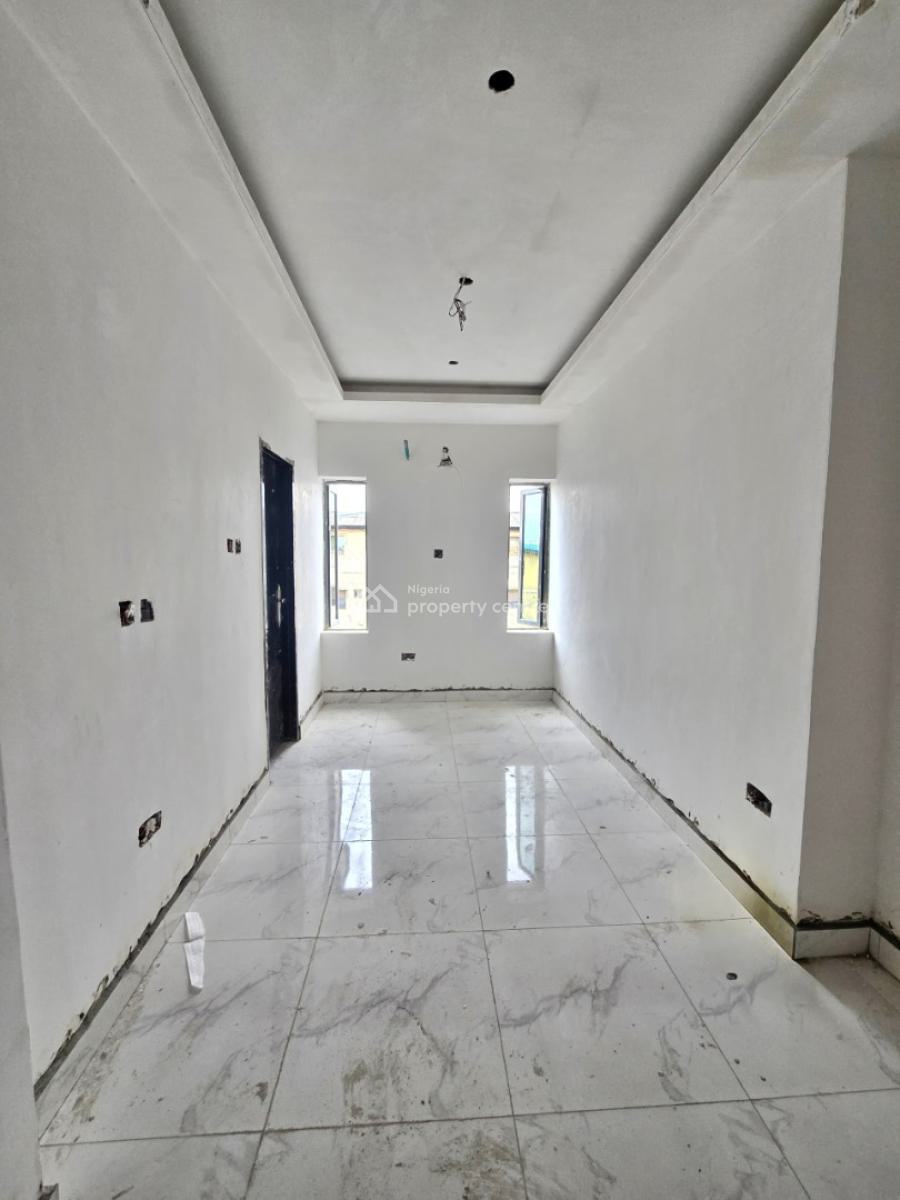 Newly Built 3-bedroom Flat., Gbagada, Lagos, Block of Flats for Sale